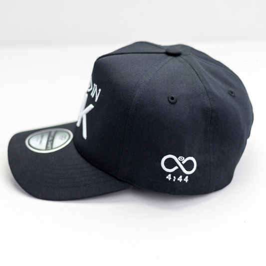 3RD EYE IN 4K TRUCKER HAT